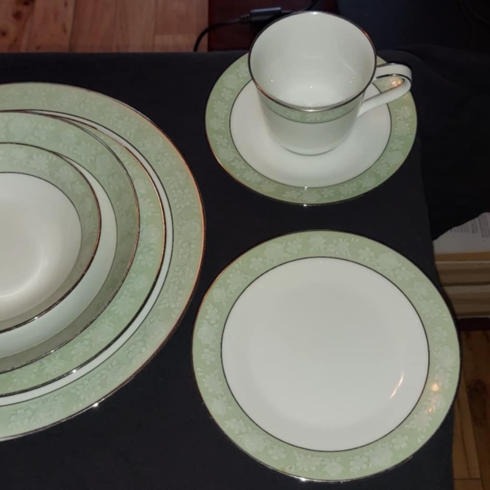 Noritake Green and White Dinnerware Collection